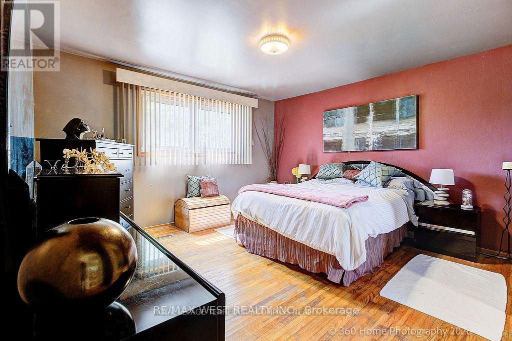 1583 Otterby Road, Mississauga, Ontario  L4X 1W8 - Photo 11 - W13627086