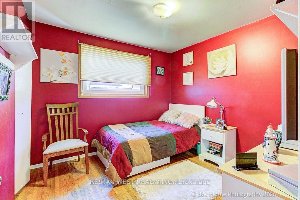 1583 Otterby Road, Mississauga, Ontario  L4X 1W8 - Photo 12 - W13627086