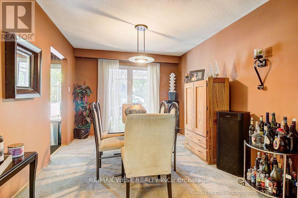 1583 Otterby Road, Mississauga, Ontario  L4X 1W8 - Photo 7 - W13627086