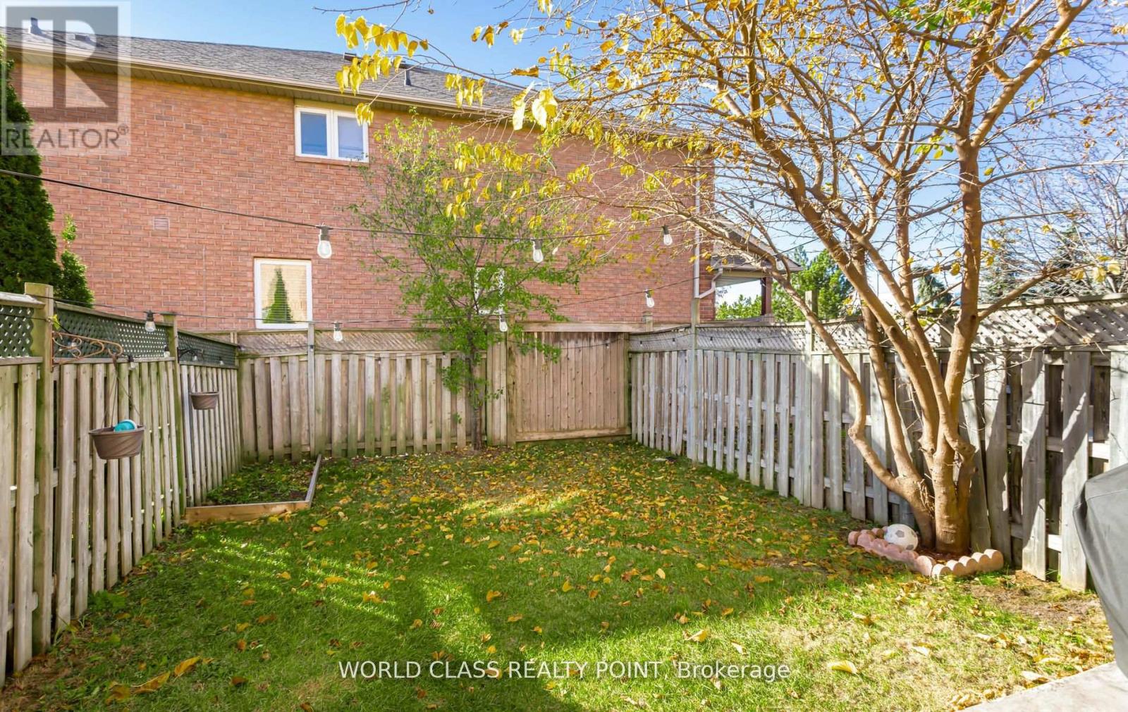17 Manett Crescent E, Brampton, Ontario  L6X 4X4 - Photo 39 - W13627094
