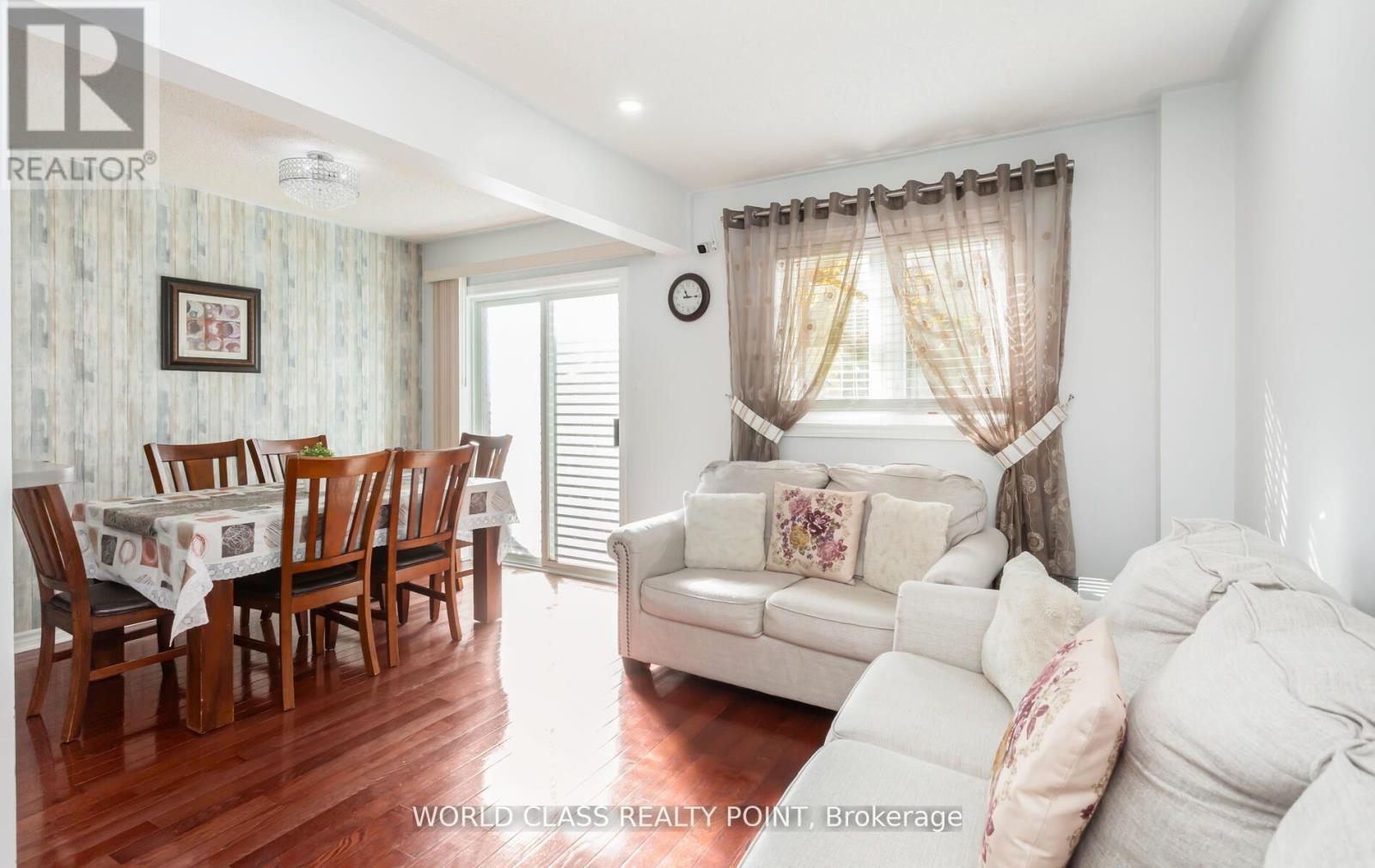17 Manett Crescent E, Brampton, Ontario  L6X 4X4 - Photo 7 - W13627094