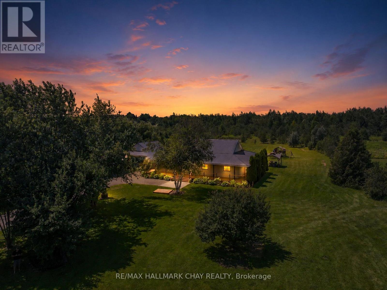 555142 Mono-Amaranth Town Line, Amaranth, Ontario  L9W 0T3 - Photo 2 - X13627070
