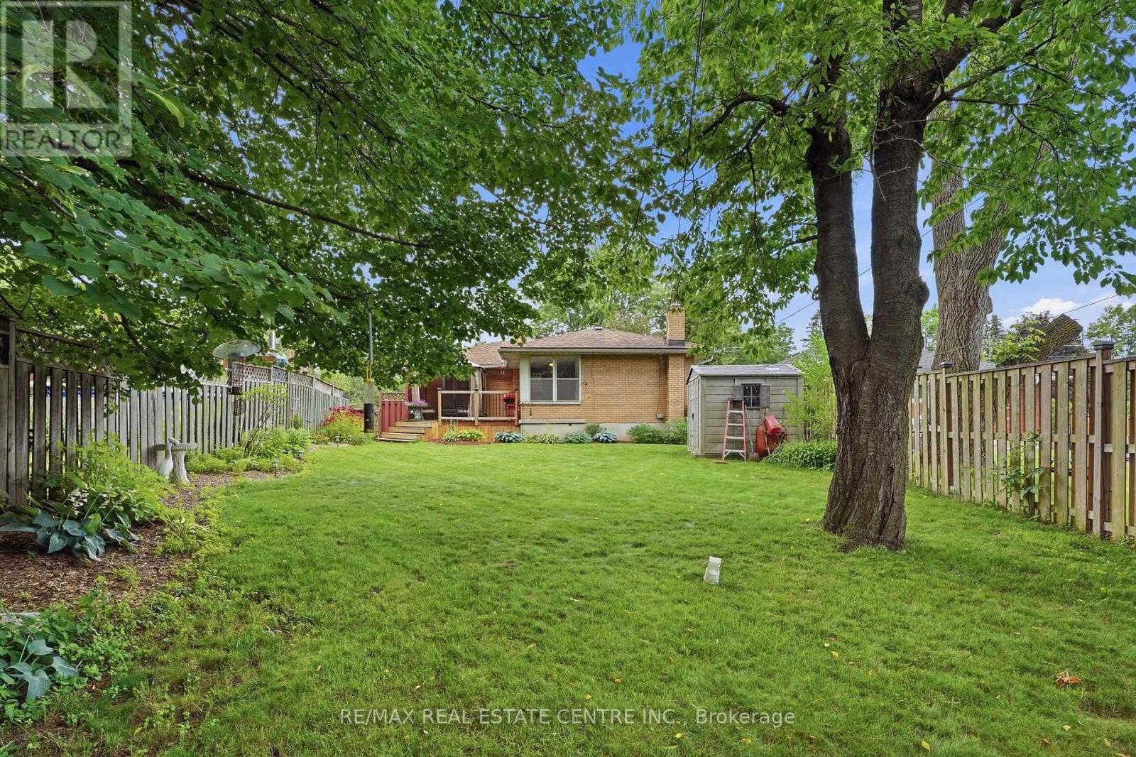 56 Renwick Avenue, Cambridge, Ontario  N3C 2T7 - Photo 41 - X13627128