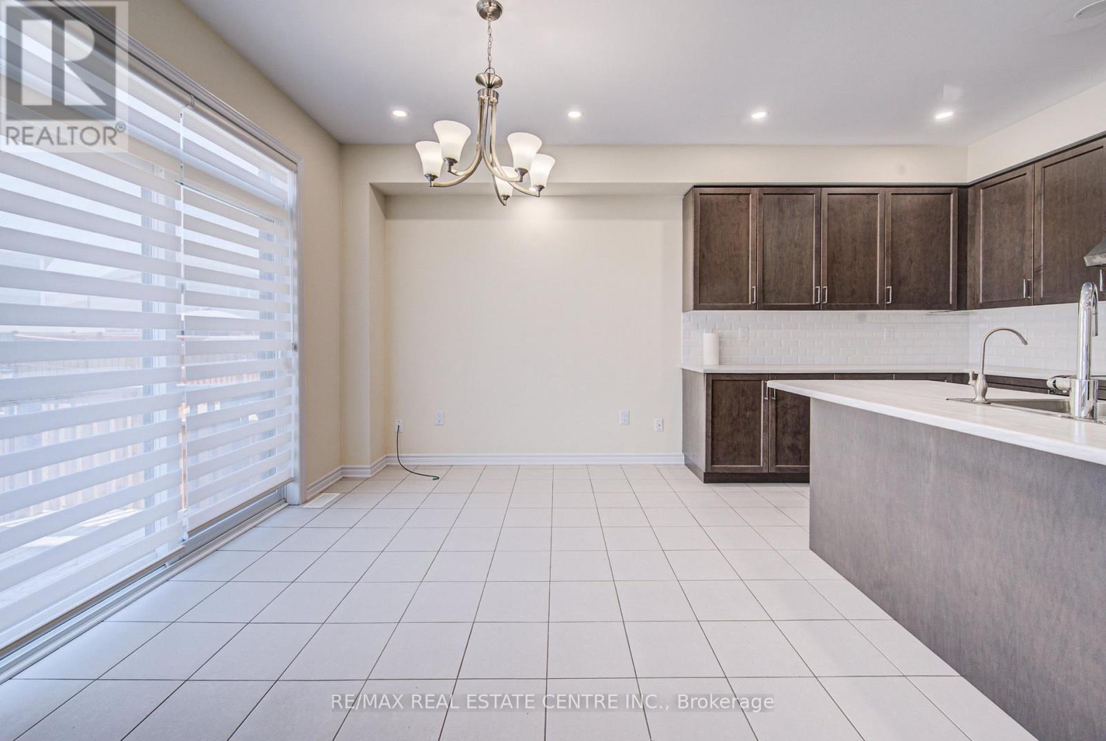 407 Dolman Street, Woolwich, Ontario  N0B 1M0 - Photo 11 - X13627158