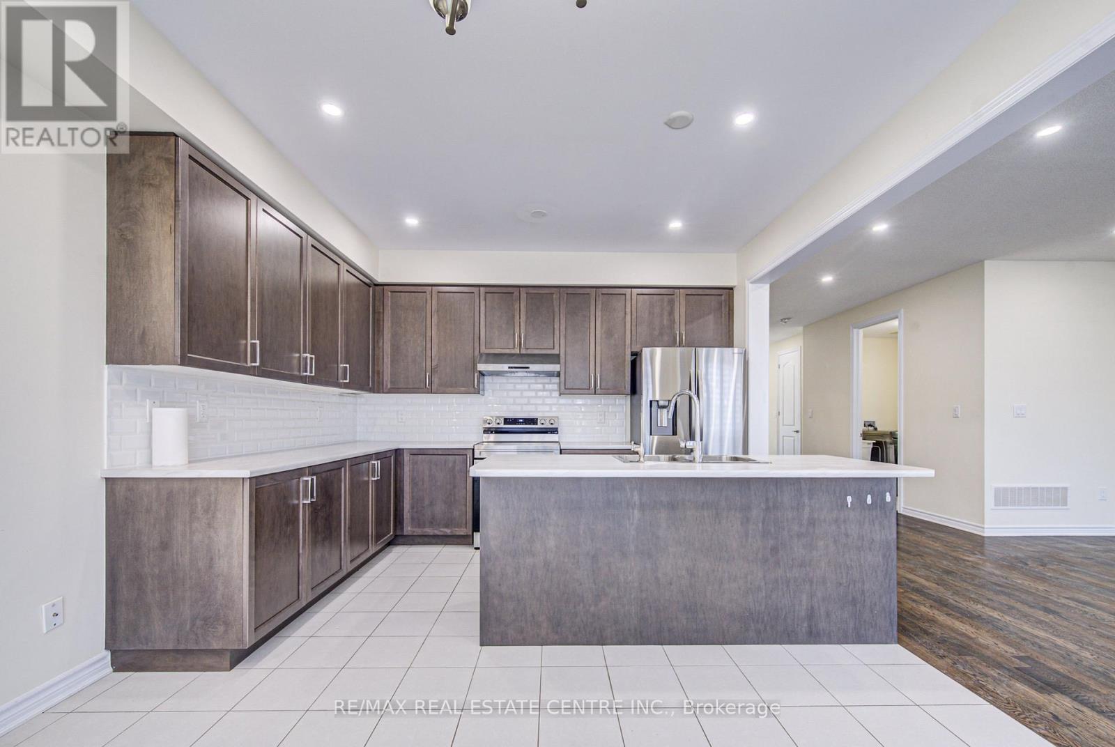 407 Dolman Street, Woolwich, Ontario  N0B 1M0 - Photo 12 - X13627158