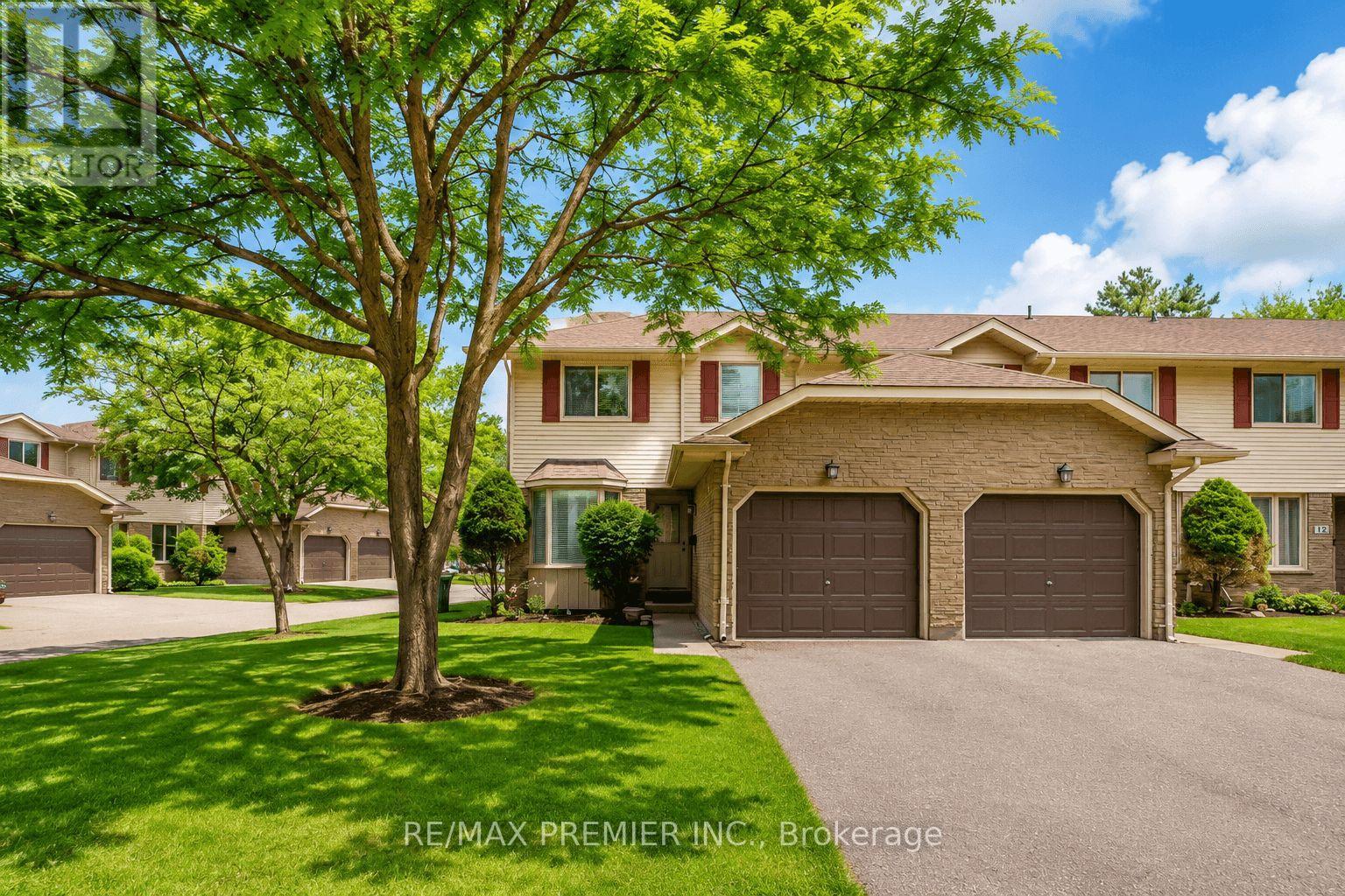 10 - 476 KINGSCOURT DRIVE