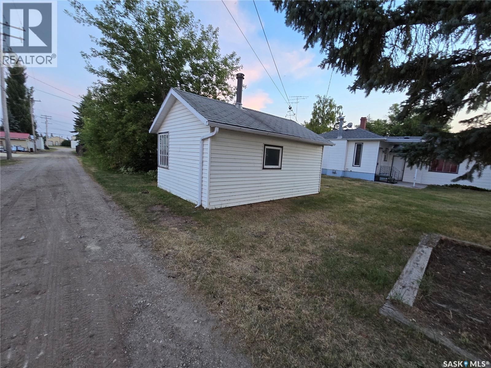 142 First Street W, Glenavon, Saskatchewan  S0G 1Y0 - Photo 10 - SK044173