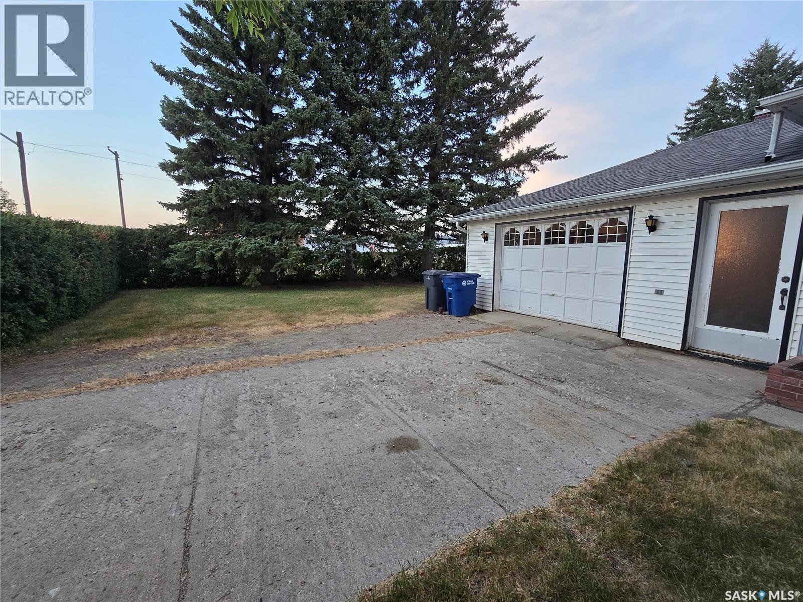 142 First Street W, Glenavon, Saskatchewan  S0G 1Y0 - Photo 66 - SK044173