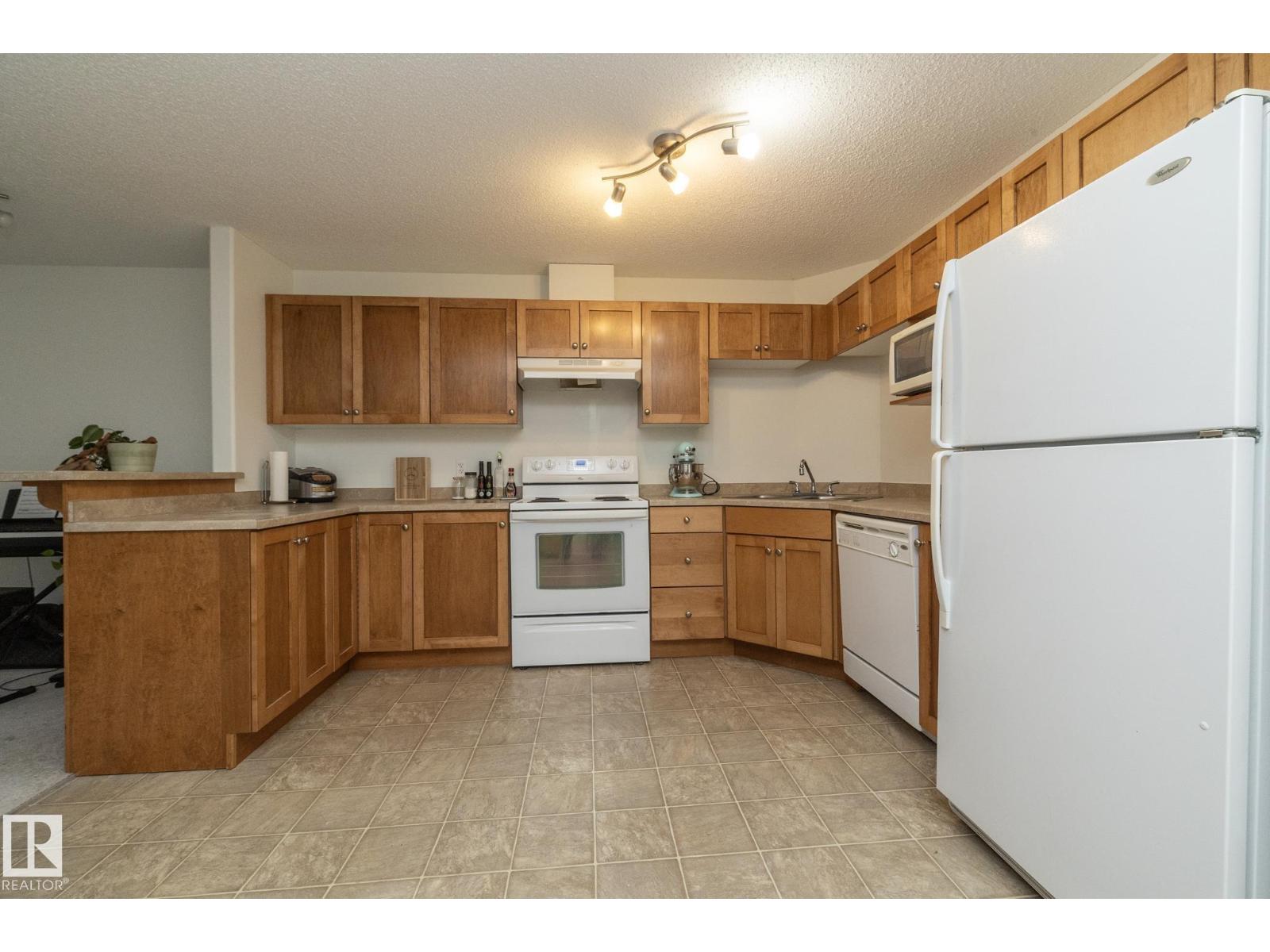 #6201 7331 South Terwillegar Dr NW, Edmonton, Alberta  T6R 0L9 - Photo 5 - E4501671