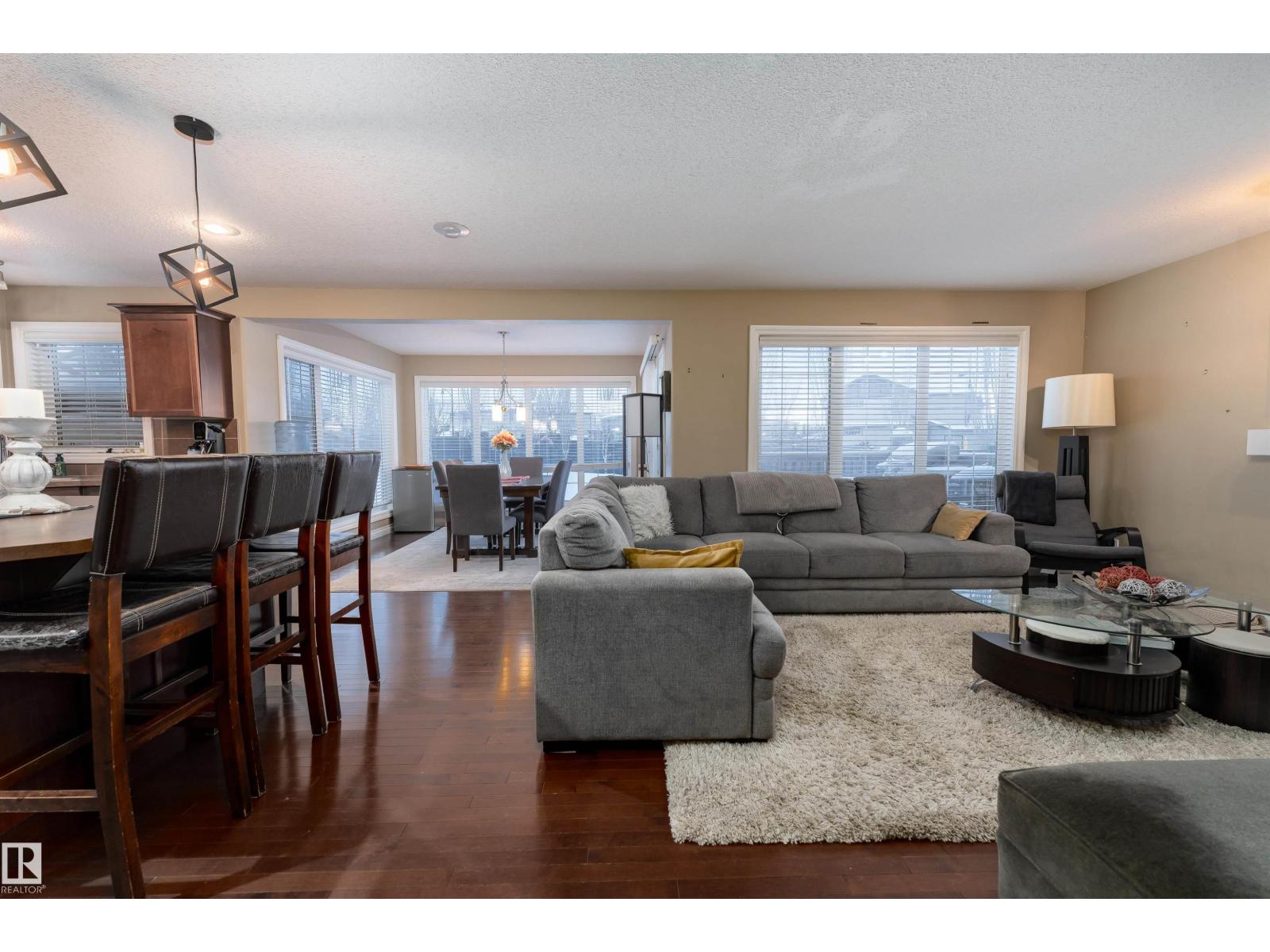3514 Goodridge Ba NW, Edmonton, Alberta  T5T 4C6 - Photo 3 - E4501673