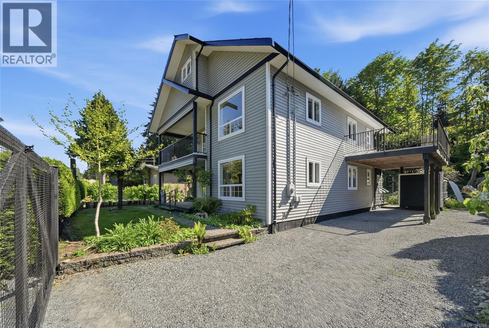 3970 Bovanis Rd, Bowser, British Columbia  V0R 1G0 - Photo 3 - 1044802
