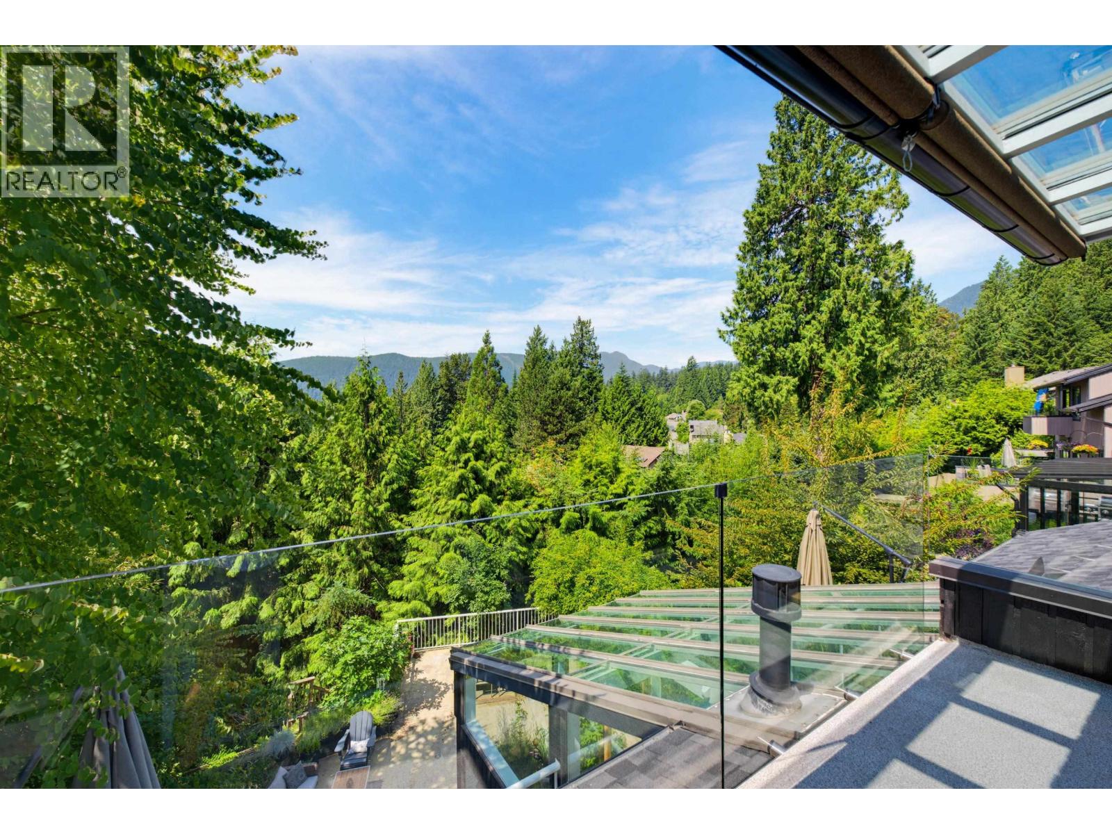 5623 Eagle Court, North Vancouver, British Columbia  V7R 4V4 - Photo 23 - R3150275