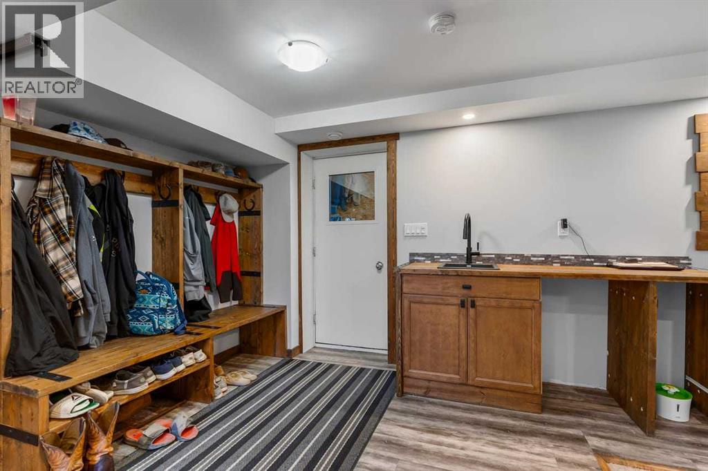 466054 113 Street E, Rural Foothills County, Alberta  T2V 1P7 - Photo 27 - A2333741