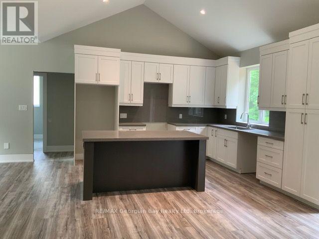 5 Oakwood Avenue S, Tiny, Ontario  L9M 0J2 - Photo 2 - S13627170