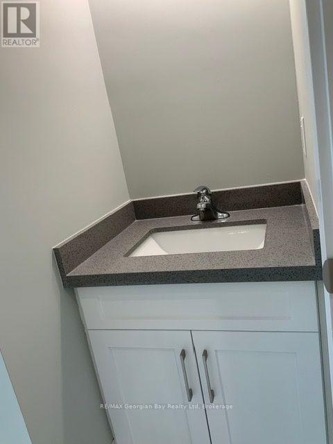5 Oakwood Avenue S, Tiny, Ontario  L9M 0J2 - Photo 12 - S13627170