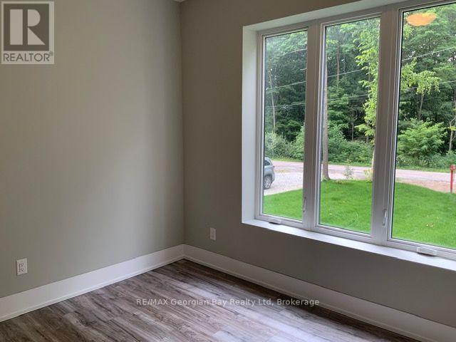 5 Oakwood Avenue S, Tiny, Ontario  L9M 0J2 - Photo 3 - S13627170