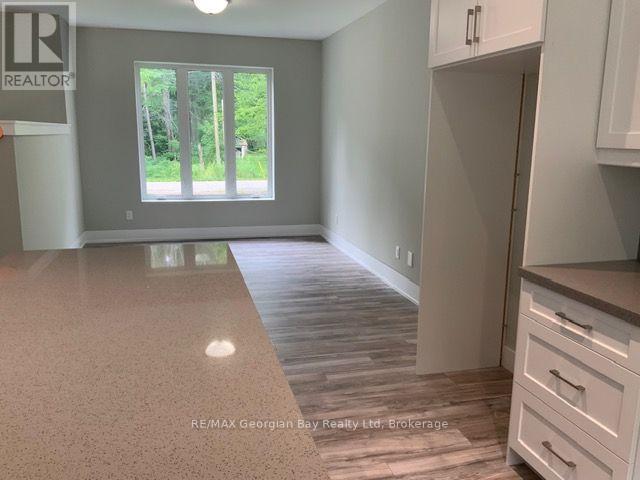 5 Oakwood Avenue S, Tiny, Ontario  L9M 0J2 - Photo 4 - S13627170