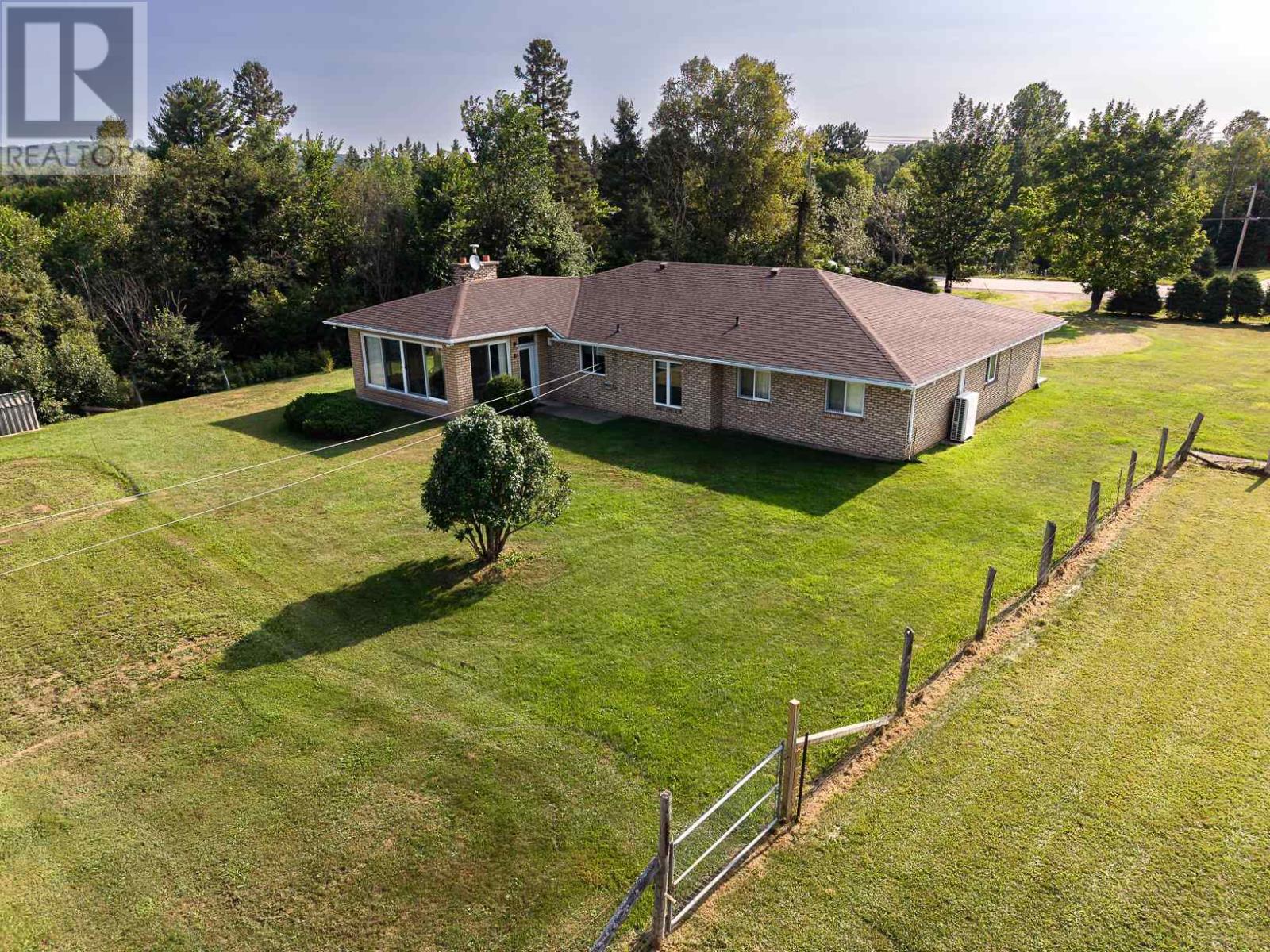 1435 Airport Rd, Prince Township, Ontario  P6A 6K4 - Photo 10 - SM262010