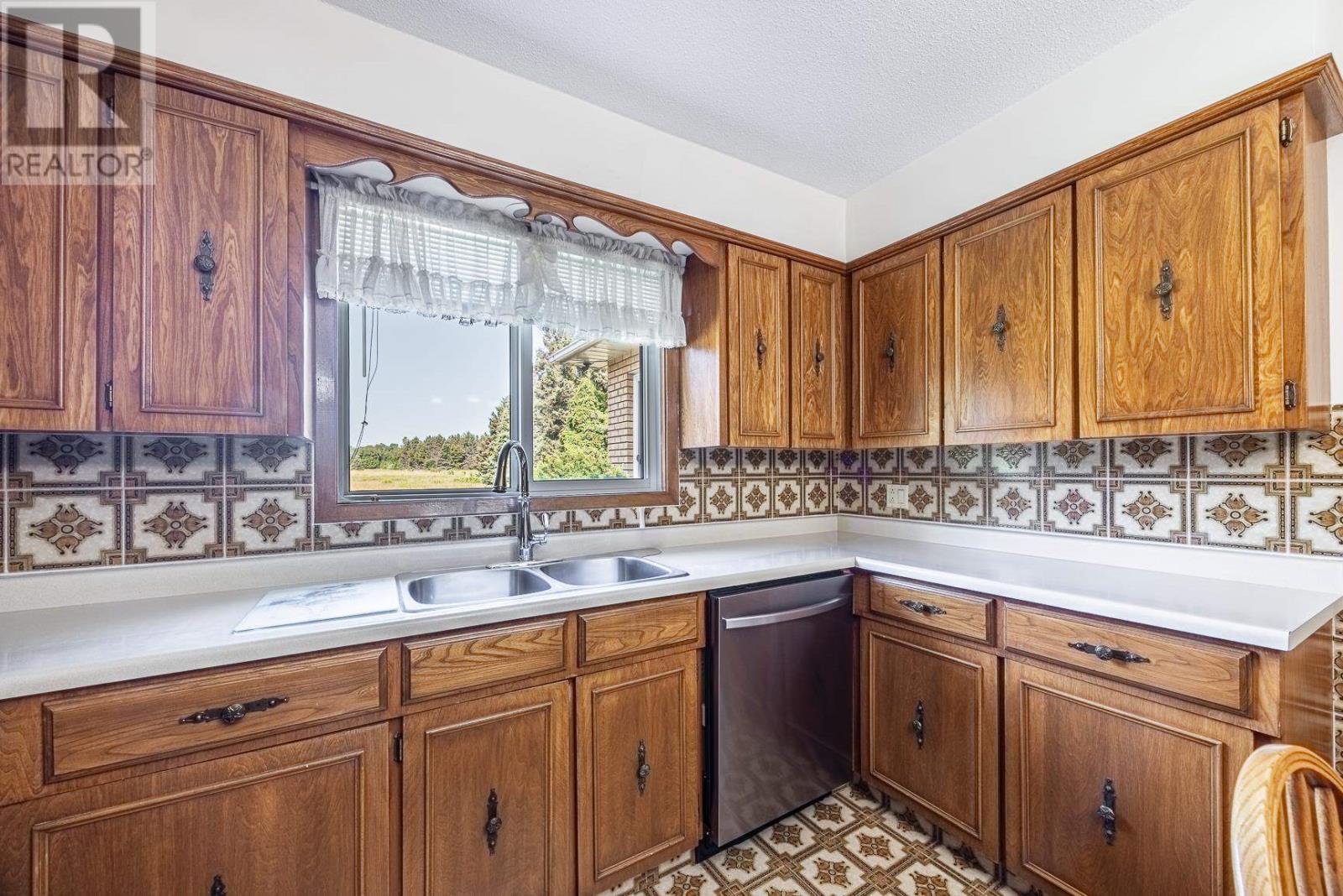 1435 Airport Rd, Prince Township, Ontario  P6A 6K4 - Photo 16 - SM262010