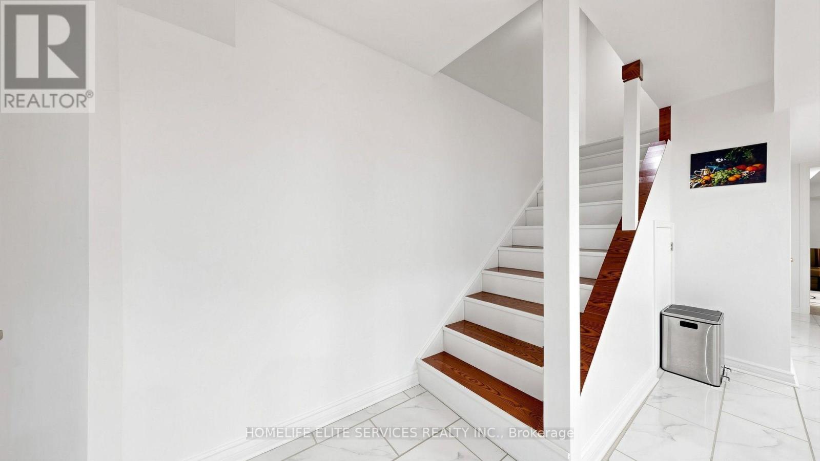 54 Fearn Crescent, Ajax, Ontario  L1S 5L4 - Photo 23 - E13623634