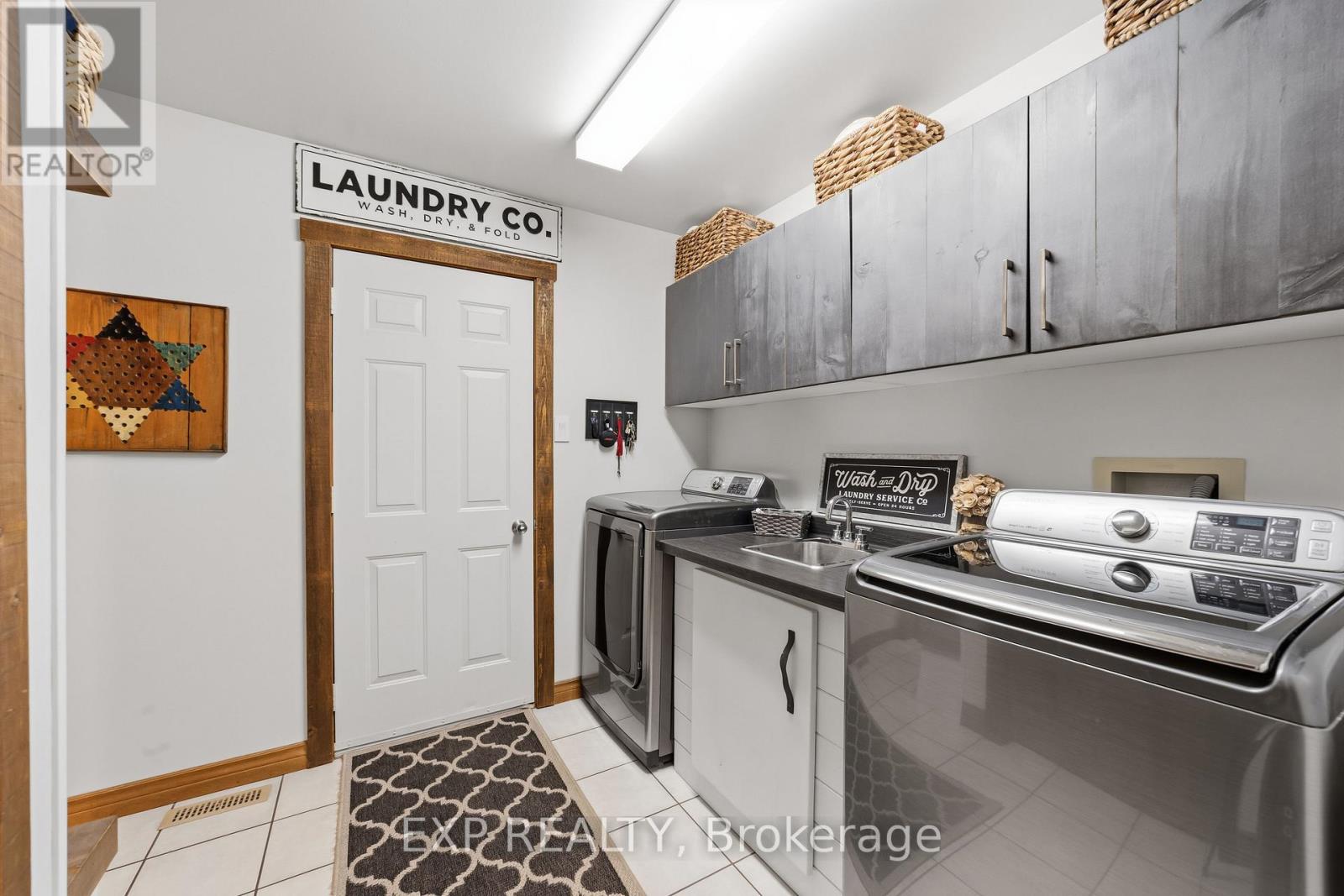 57 Valleyview Crescent, Thames Centre, Ontario N0L 1G3 - Photo 16 - X13627214