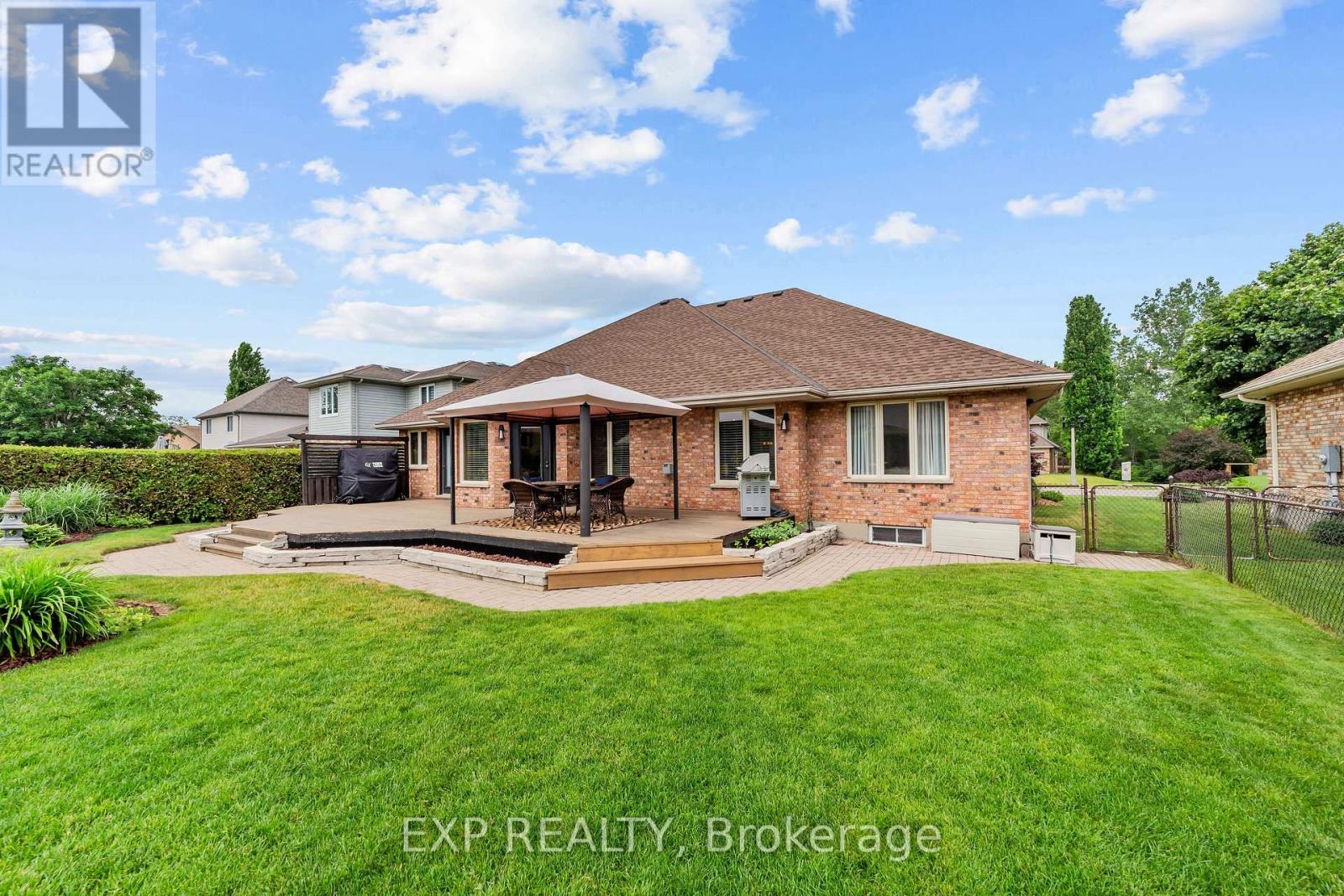 57 Valleyview Crescent, Thames Centre, Ontario N0L 1G3 - Photo 36 - X13627214