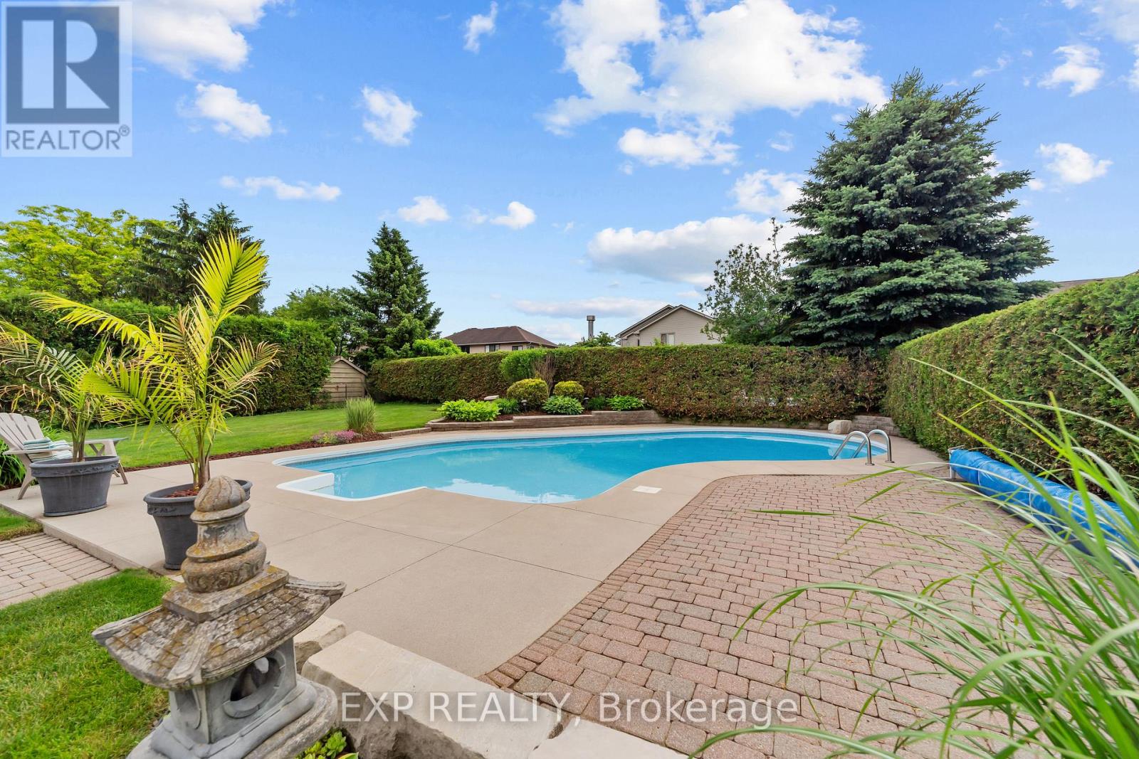 57 Valleyview Crescent, Thames Centre, Ontario N0L 1G3 - Photo 37 - X13627214