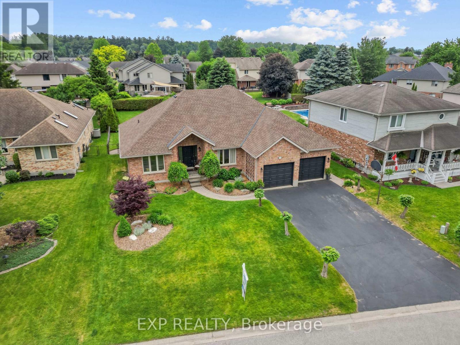 57 Valleyview Crescent, Thames Centre, Ontario N0L 1G3 - Photo 50 - X13627214