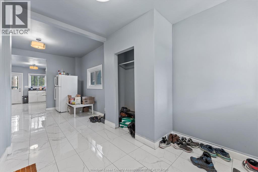 686 Church Street, Windsor, Ontario  N9A 4T4 - Photo 8 - 26018517