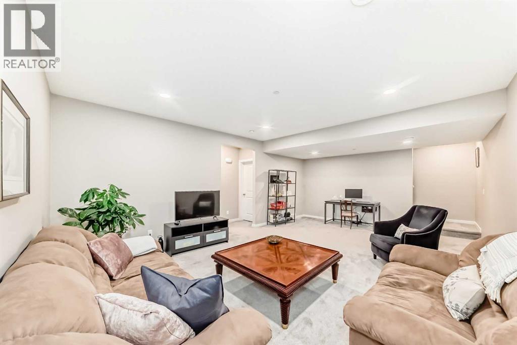 277 Lucas Avenue NW, Calgary, Alberta  T3P 1S3 - Photo 18 - A2303719
