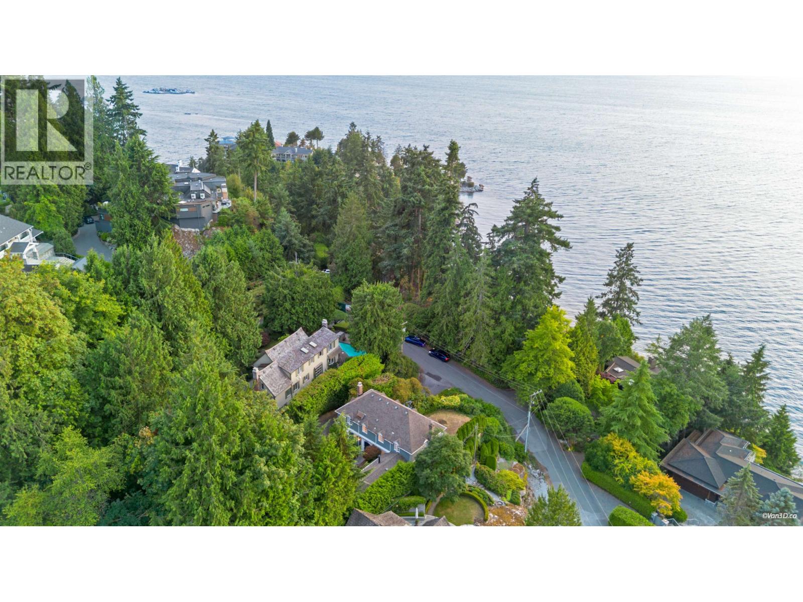 5384 Kew Cliff Road, West Vancouver, British Columbia  V7W 1M2 - Photo 4 - R3151530