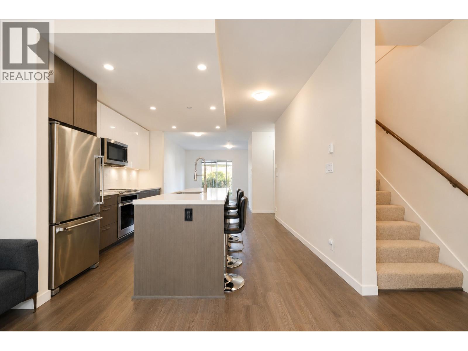 Th3 271 Francis Way, New Westminster, British Columbia V3L 0H2 - Photo 8 - R3141492