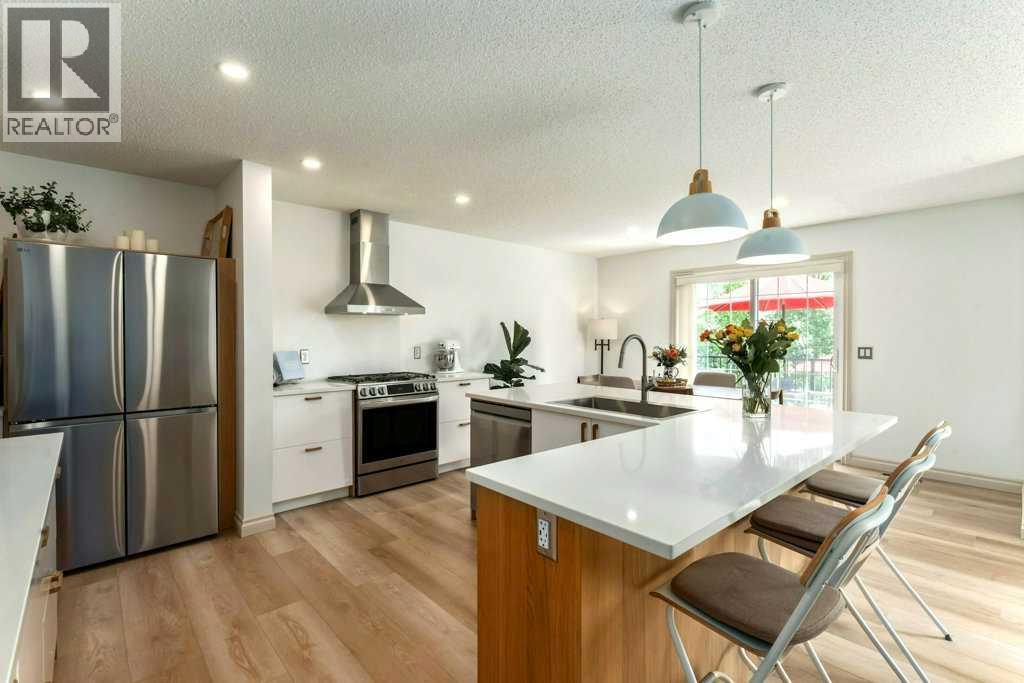 131 Westmount Hill, Okotoks, Alberta  T1S 0E1 - Photo 7 - A2324285