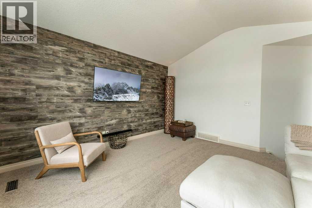 131 Westmount Hill, Okotoks, Alberta  T1S 0E1 - Photo 22 - A2324285