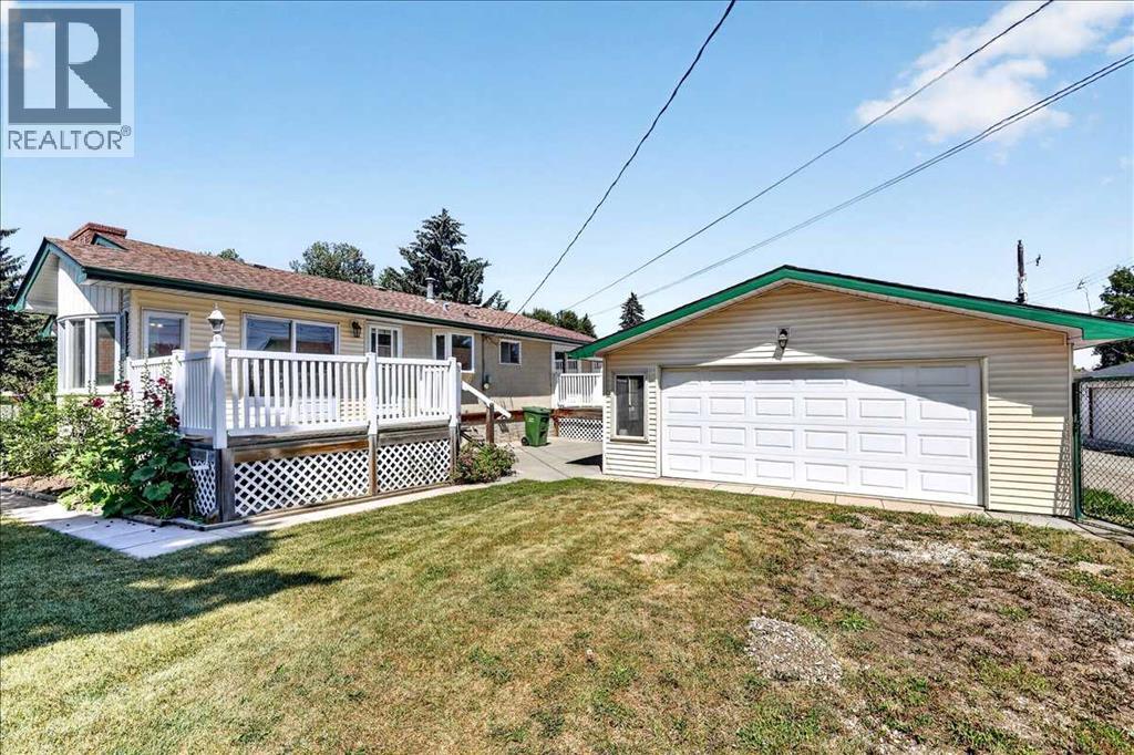 7727 Bowcliffe Crescent NW, Calgary, Alberta  T3B 2S6 - Photo 41 - A2328949