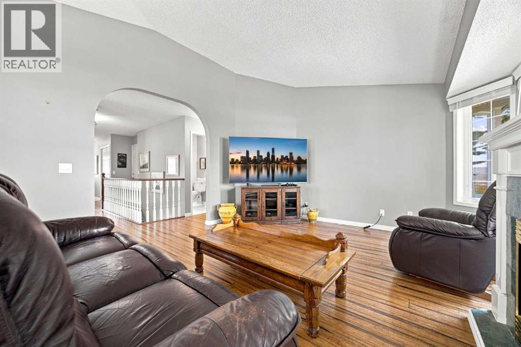 128 Sienna Park Green SW, Calgary, Alberta T3H 3N7 - Photo 11 - A2330020