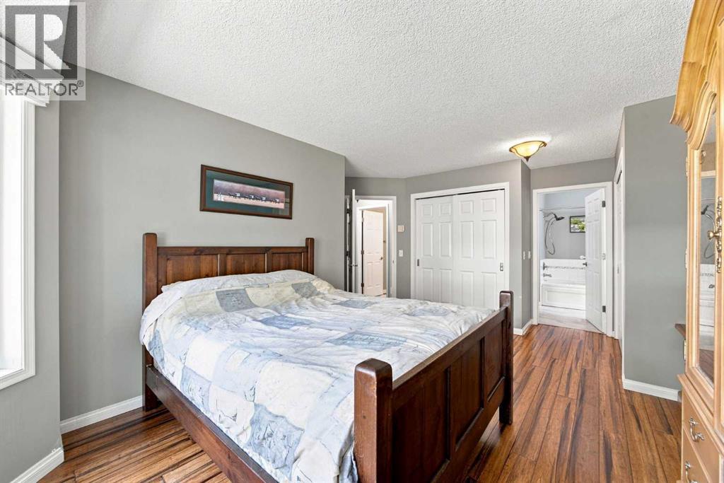 128 Sienna Park Green SW, Calgary, Alberta T3H 3N7 - Photo 22 - A2330020