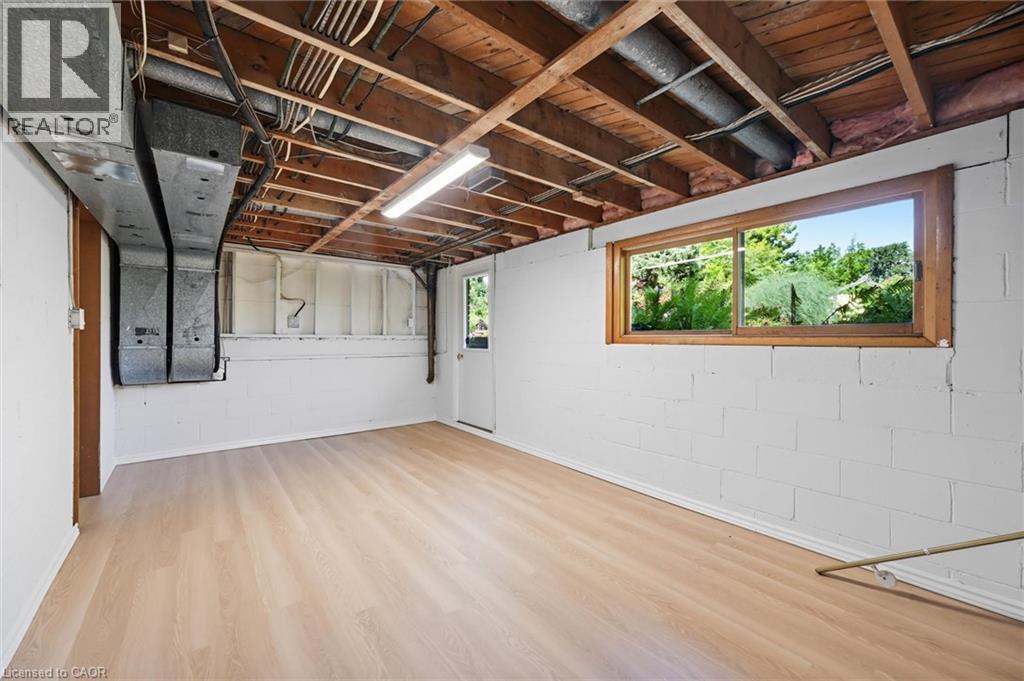 34 Christopher Drive, Hamilton, Ontario  L9B 1G7 - Photo 28 - 40852496