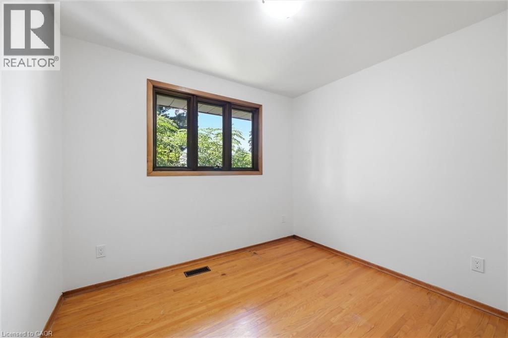 34 Christopher Drive, Hamilton, Ontario  L9B 1G7 - Photo 22 - 40852496