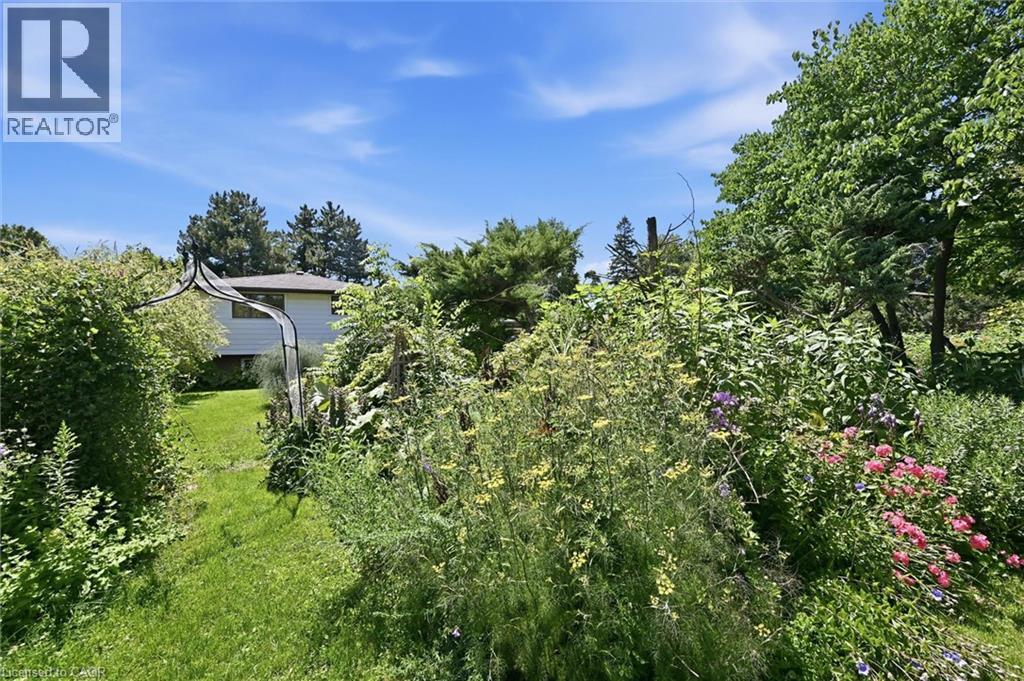 34 Christopher Drive, Hamilton, Ontario  L9B 1G7 - Photo 35 - 40852496