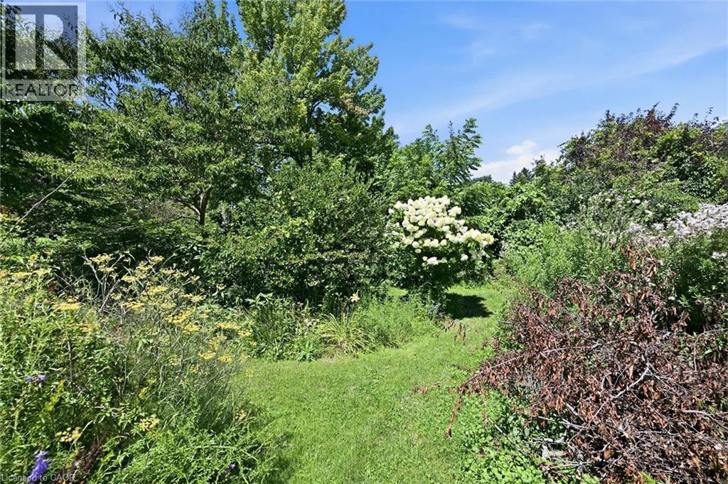 34 Christopher Drive, Hamilton, Ontario  L9B 1G7 - Photo 37 - 40852496