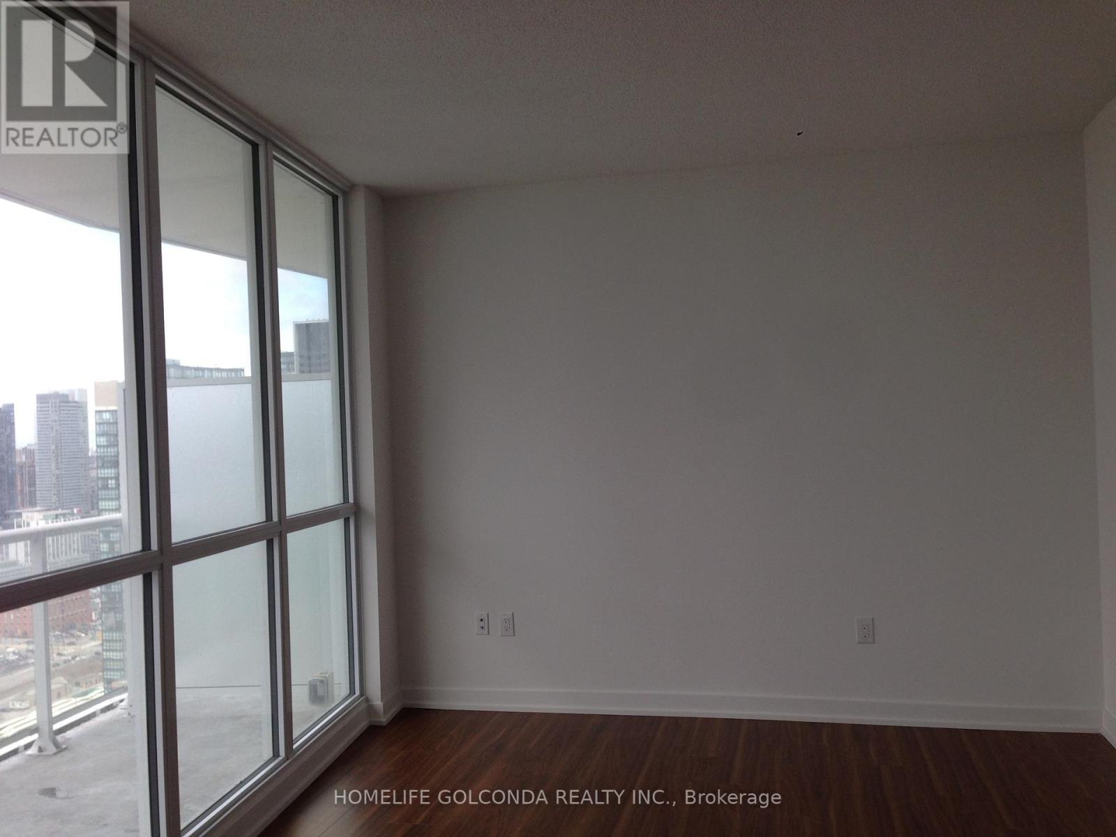4315 - 75 Queens Wharf Road, Toronto, Ontario  M5V 0J8 - Photo 11 - C13627232