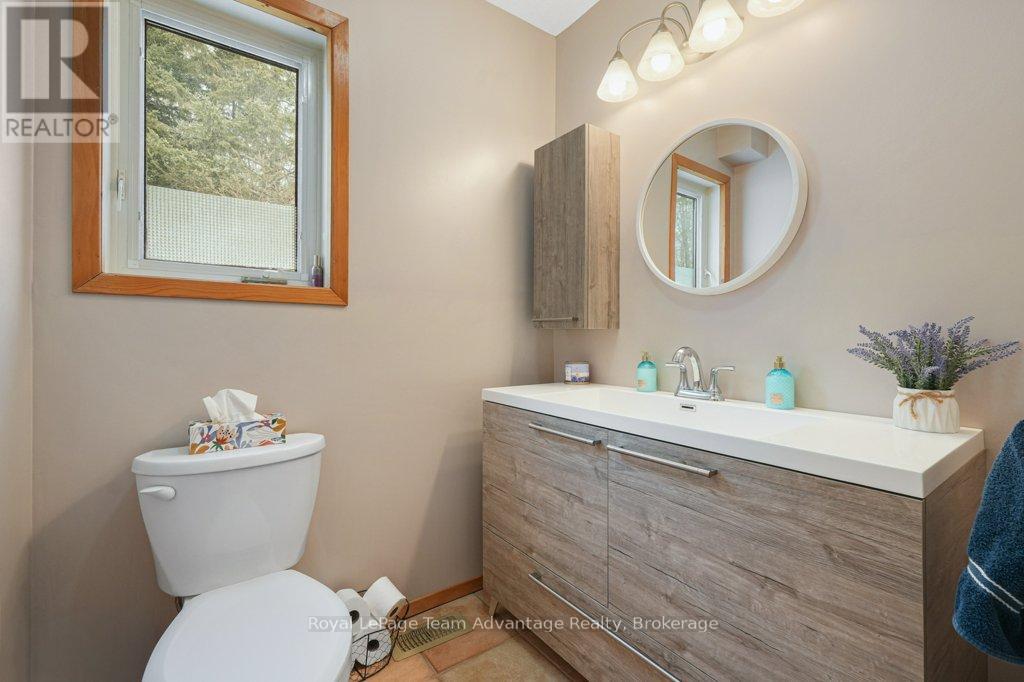 12 Taylor Crescent, Mcdougall, Ontario  P2A 2W9 - Photo 22 - X12952590