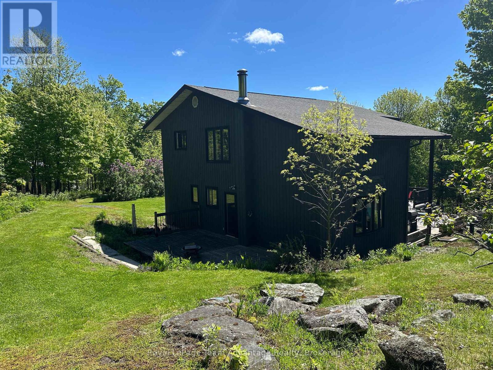 12 Taylor Crescent, Mcdougall, Ontario  P2A 2W9 - Photo 2 - X12952590