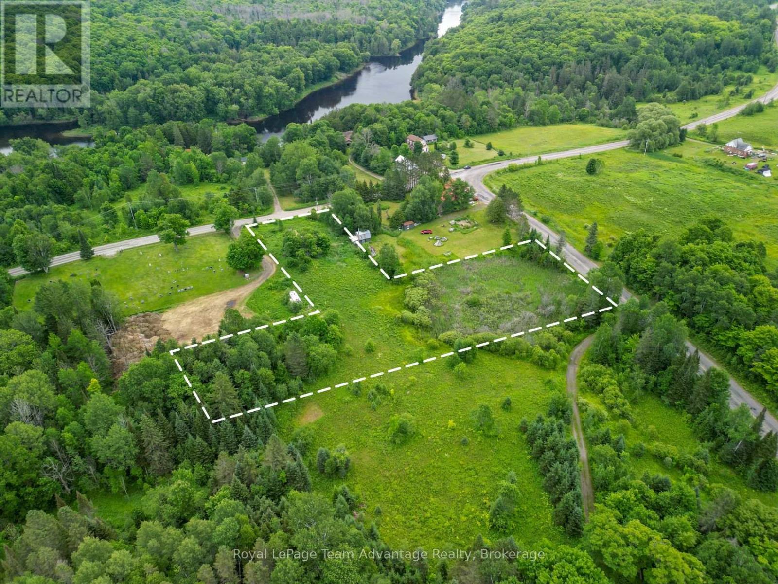 2 Maple Island Road, Whitestone, Ontario  P0A 1G0 - Photo 2 - X13507730