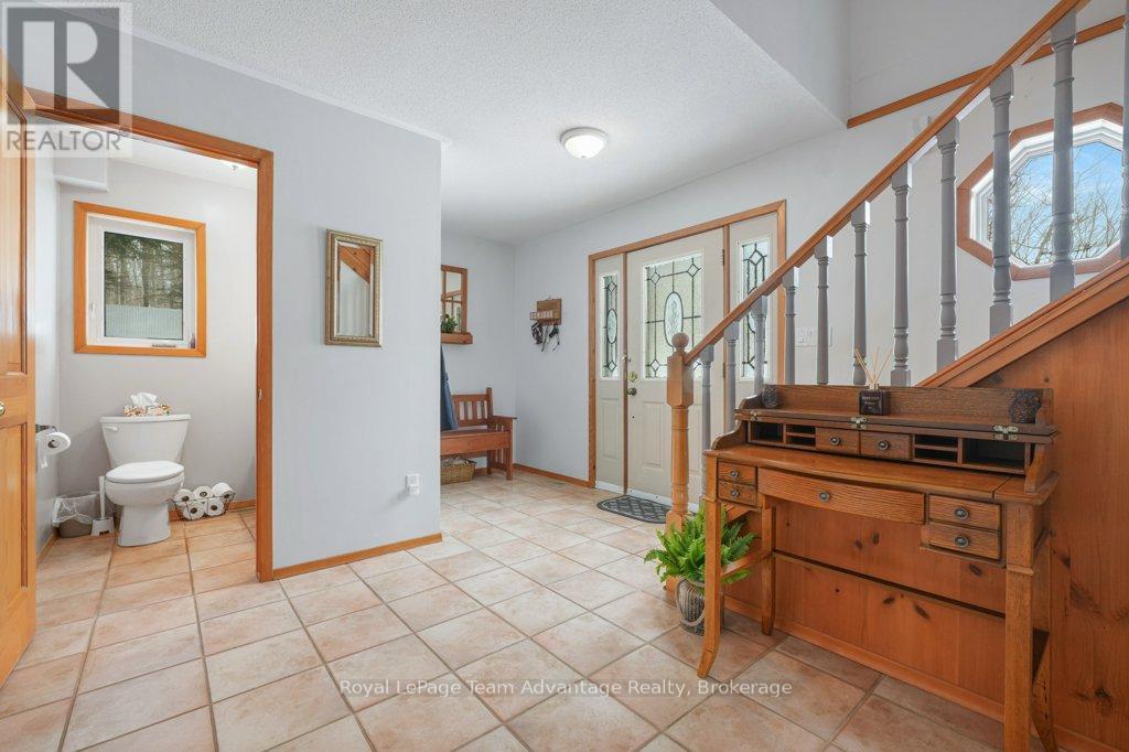 12 Taylor Crescent, Mcdougall, Ontario  P2A 2W9 - Photo 9 - X12952590