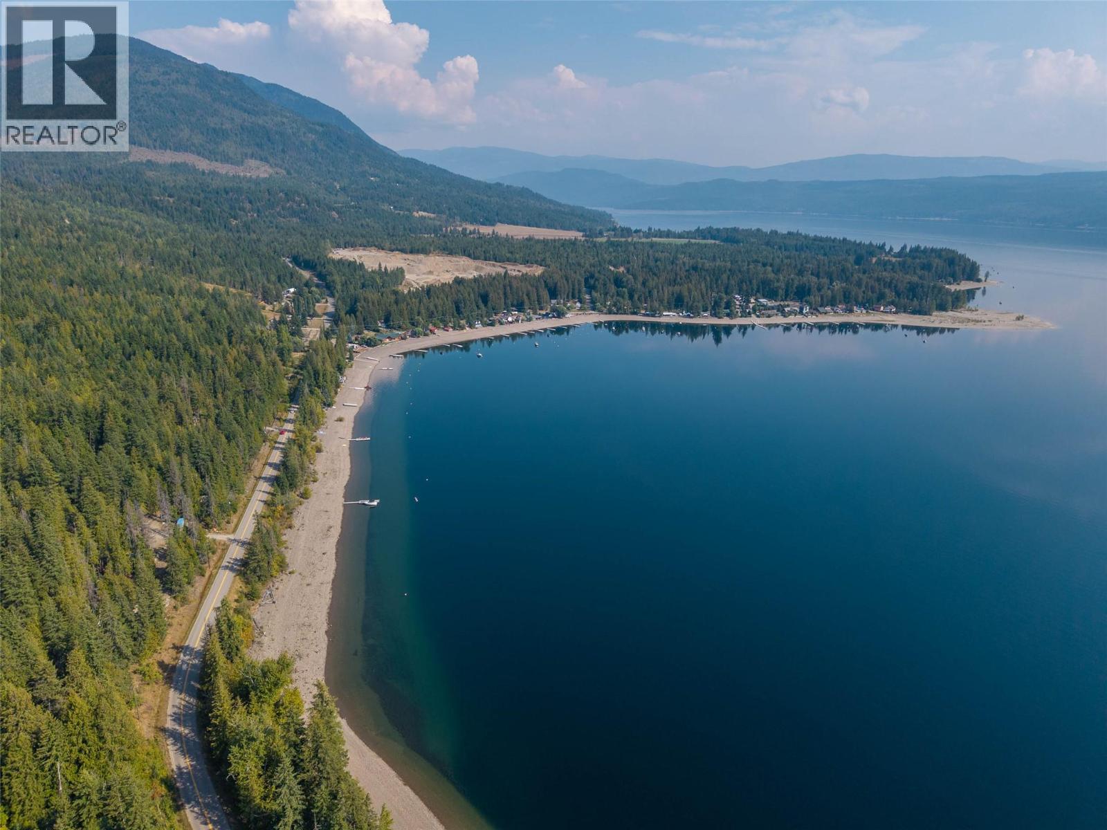 6677 Squilax-Anglemont Road, Magna Bay, British Columbia  V0E 1M7 - Photo 40 - 10396554