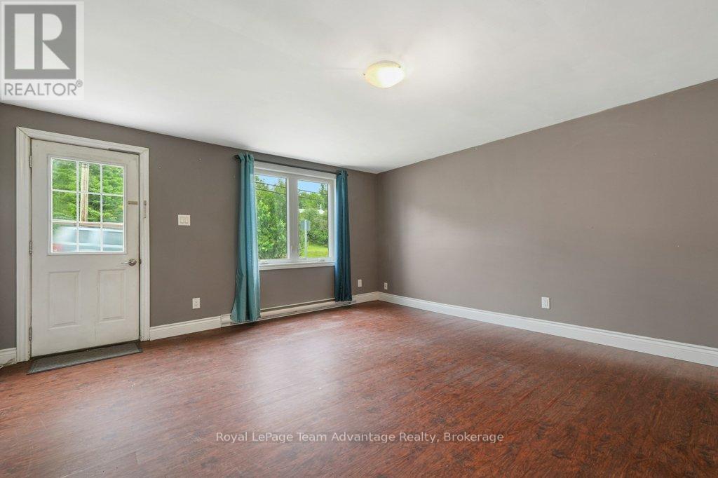 41 Emily Street, Parry Sound, Ontario  P2A 2P6 - Photo 10 - X13531312