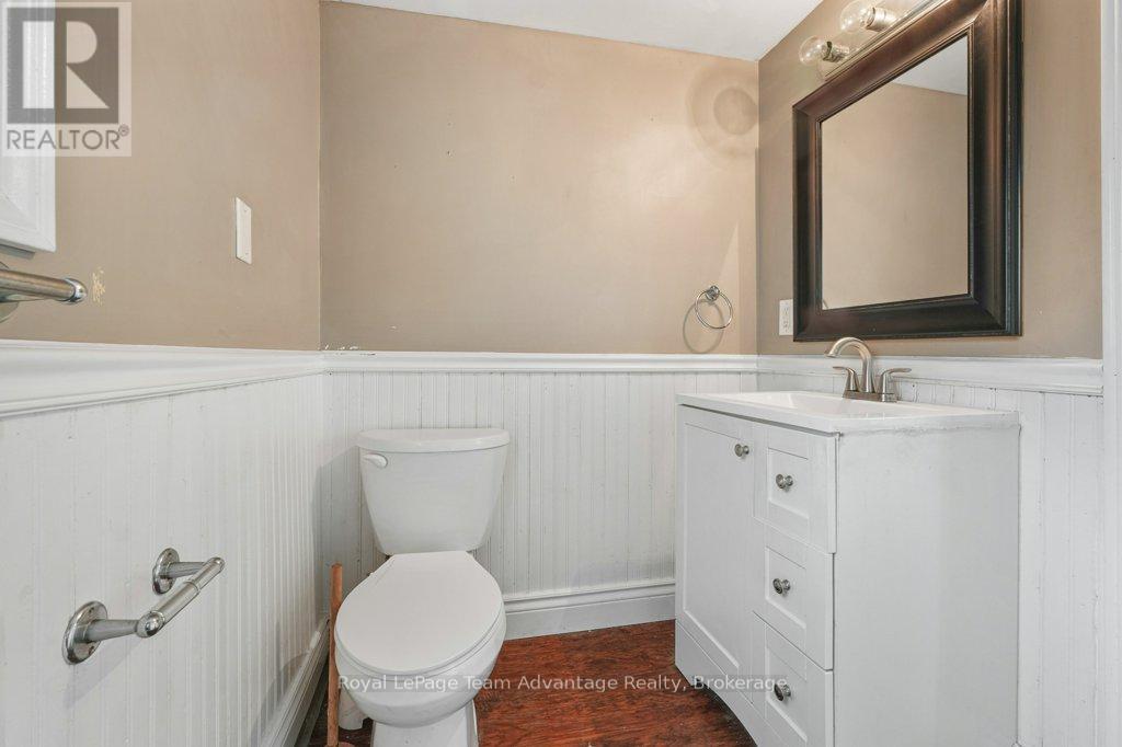 41 Emily Street, Parry Sound, Ontario  P2A 2P6 - Photo 16 - X13531312