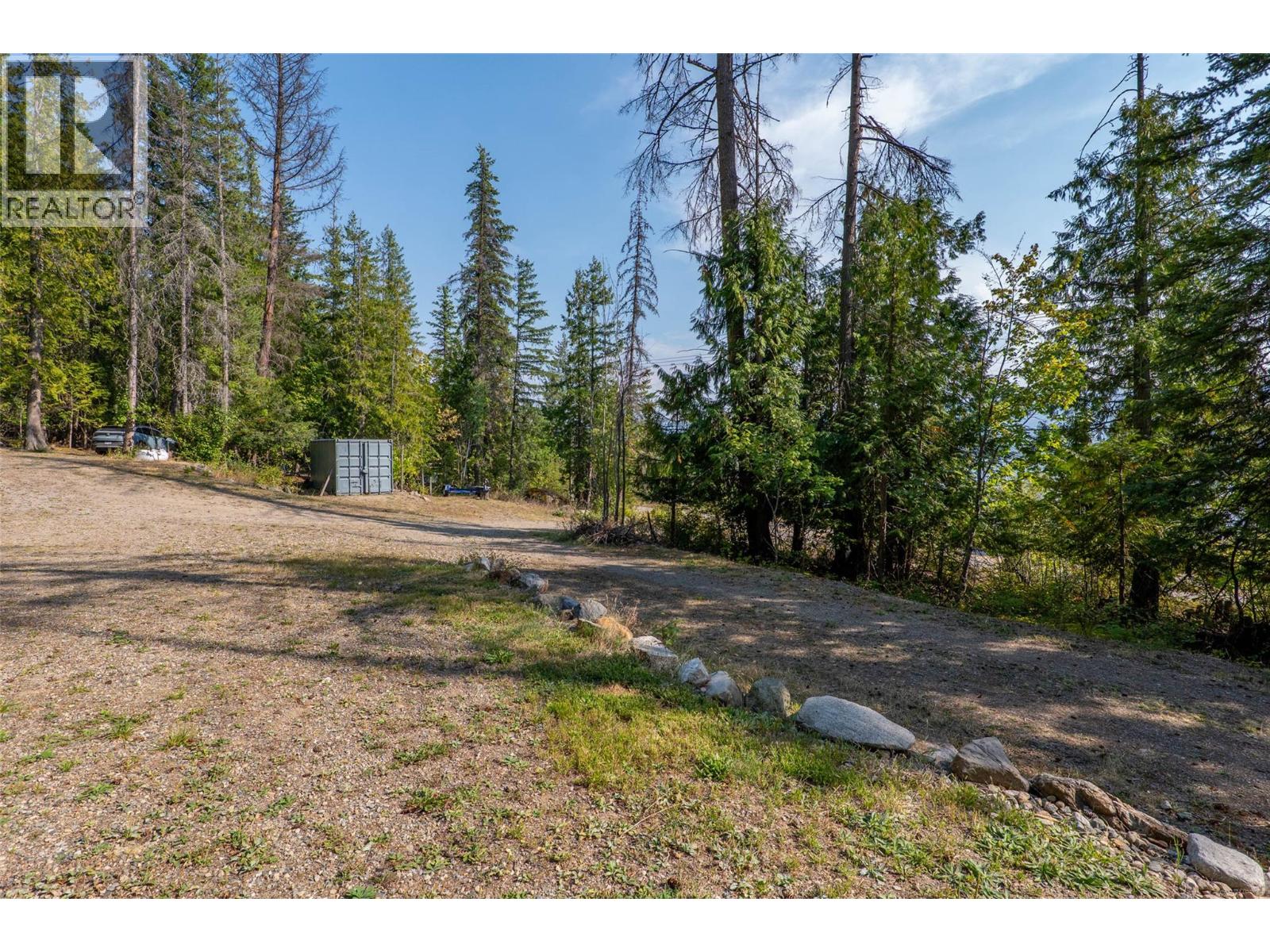 6677 Squilax-Anglemont Road, Magna Bay, British Columbia  V0E 1M7 - Photo 19 - 10396554